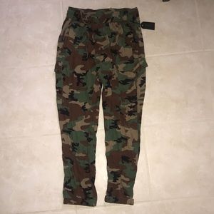 NWT forever 21 camo joggers